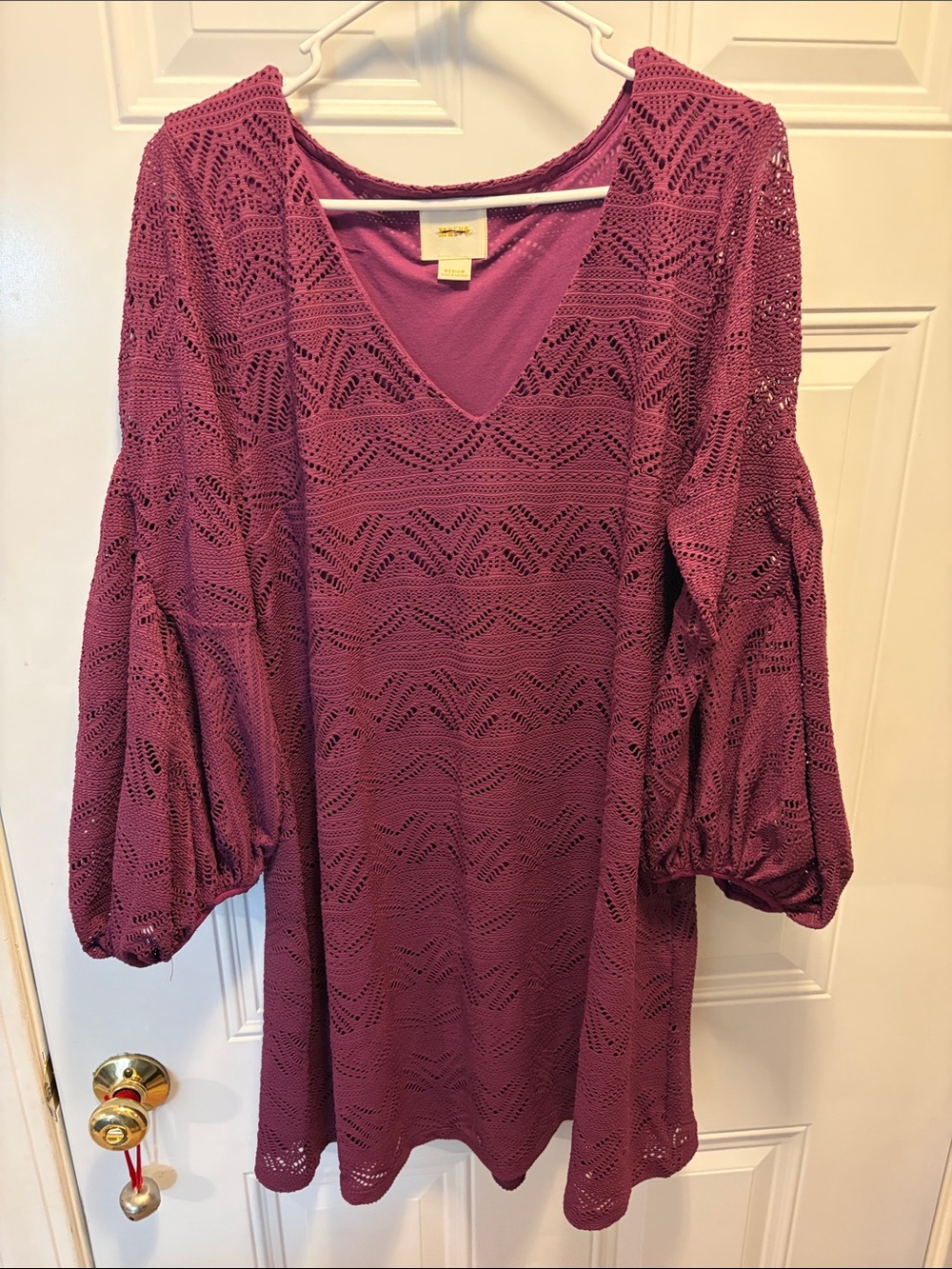 Maeve Berry Crochet V‑Neck Balloon Sleeve Dress